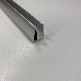Frost Väggprofil Silver Matt