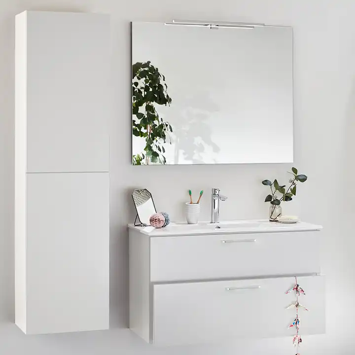 Noro Studio hvite møbler