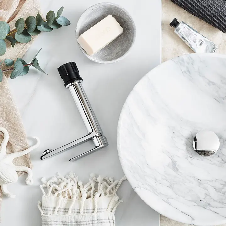 frittstående vask i marmor